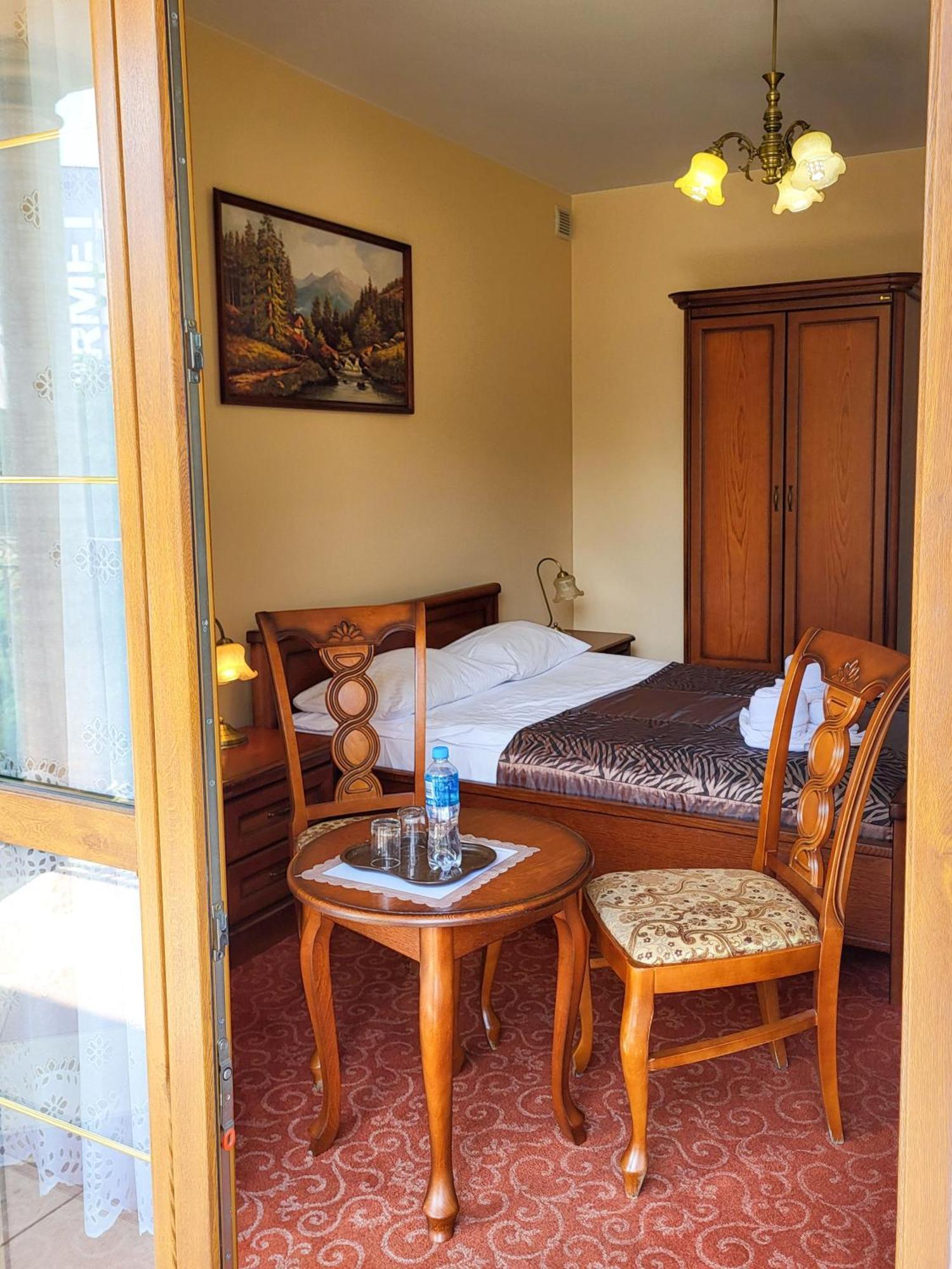 Hotel Hesperus Miedzyrzec Podlaski Luaran gambar