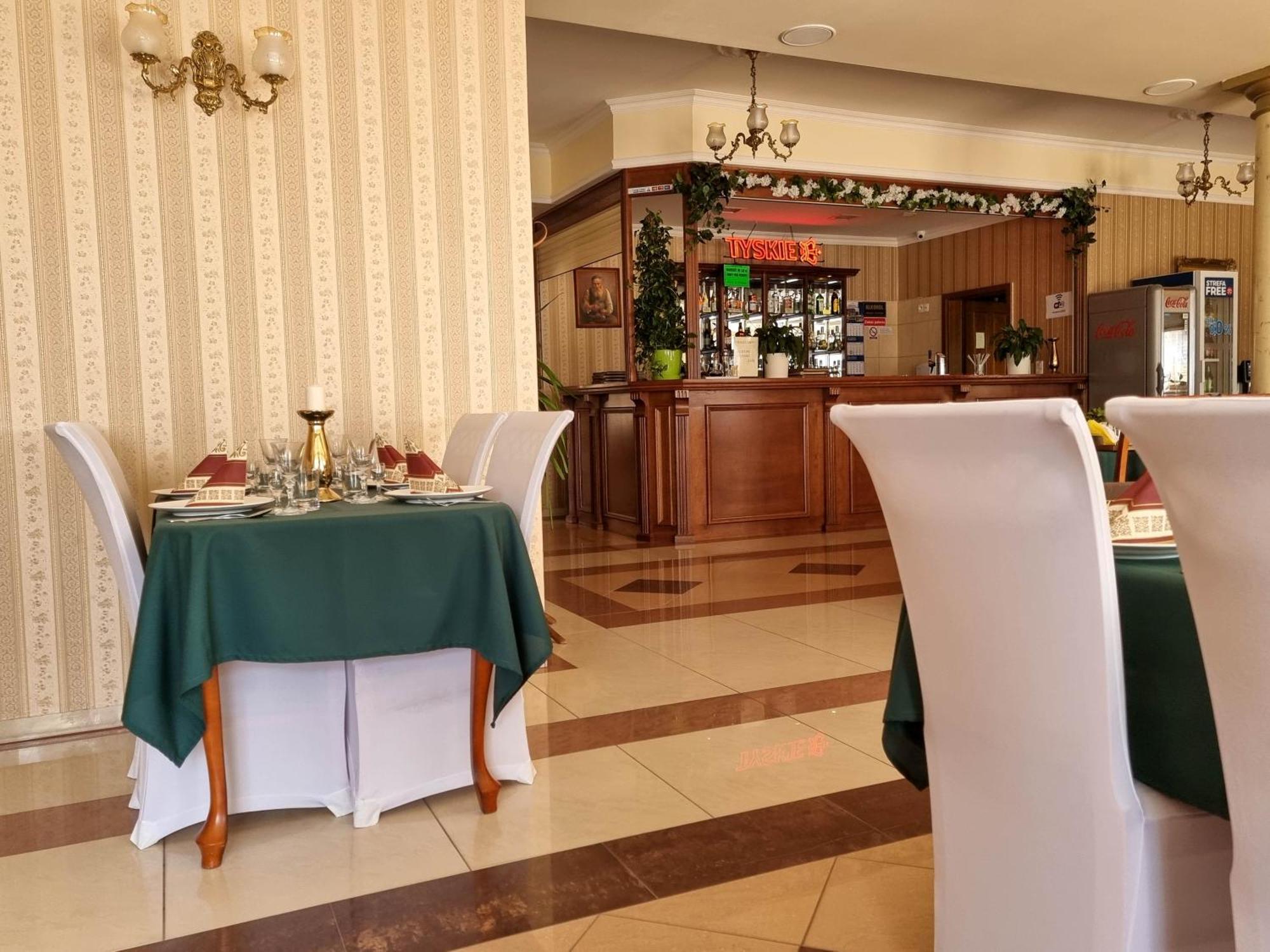 Hotel Hesperus Miedzyrzec Podlaski Luaran gambar